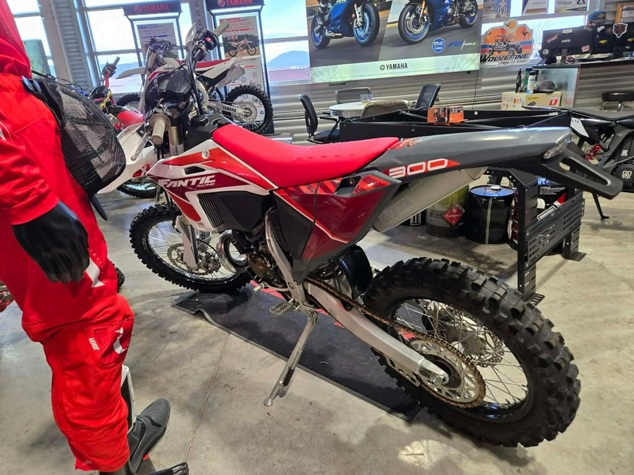 2025 Fantic Bikes XE300