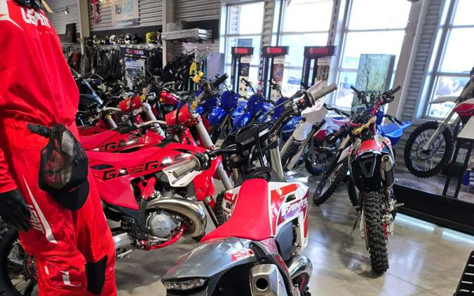 2025 Fantic Bikes XE300