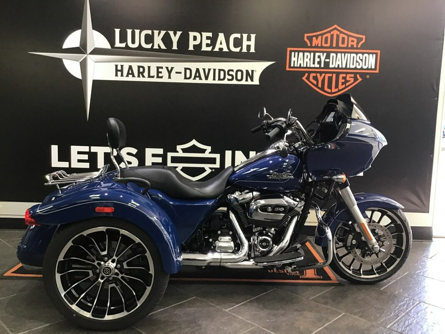 2023 Harley-Davidson® Road Glide® 3 Bright Billiard Blue