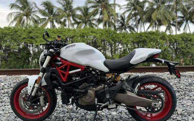 2016 Ducati Monster 821 Star White Silk