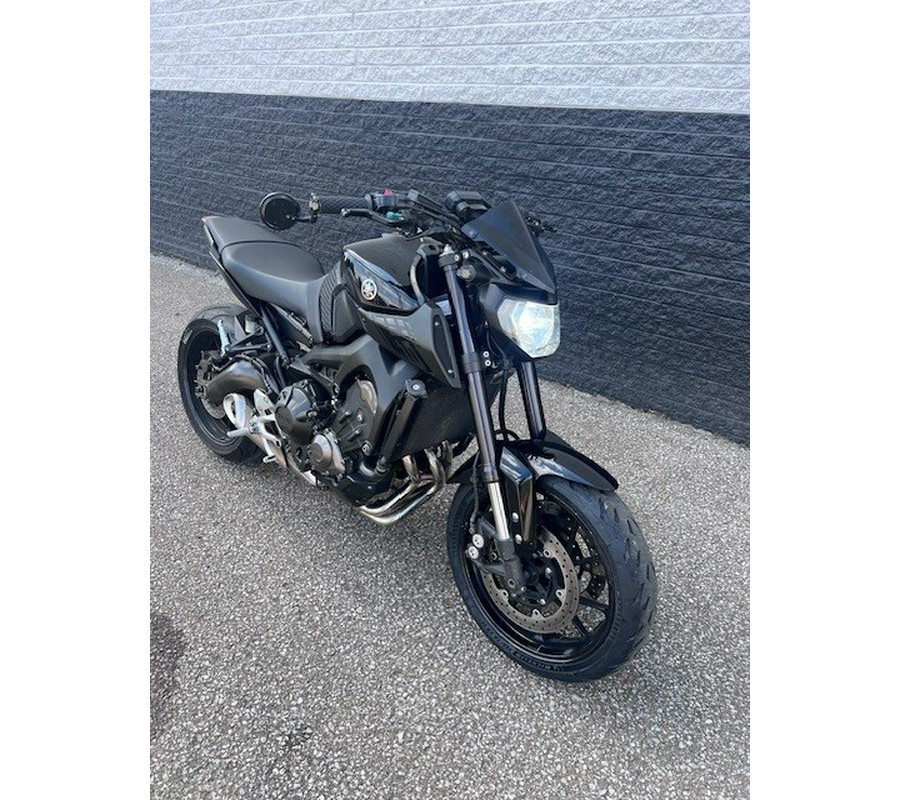 2016 Yamaha FZ-09