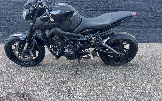 2016 Yamaha FZ-09