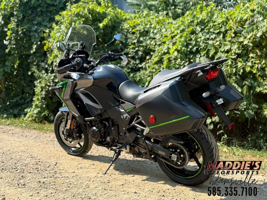 2025 Kawasaki Versys 1100 SE LT ABS