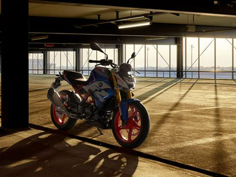 2025 BMW G 310 R