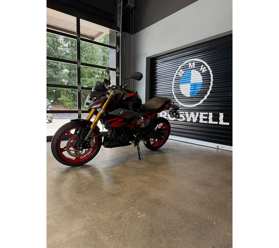 2025 BMW G 310 R