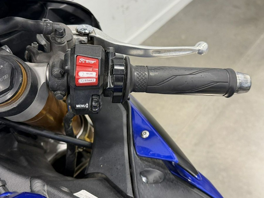 2015 Yamaha YZF R1