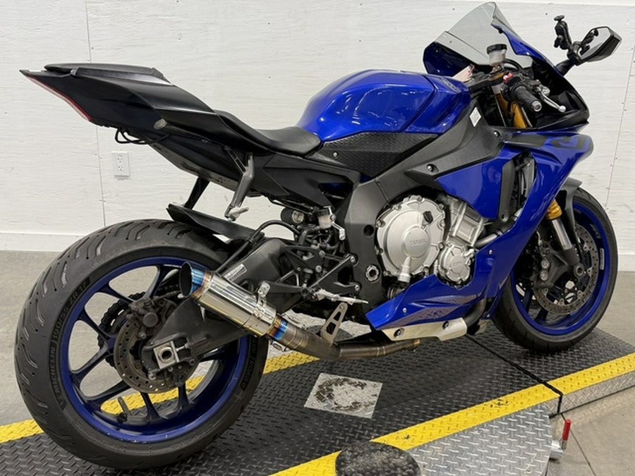 2015 Yamaha YZF R1