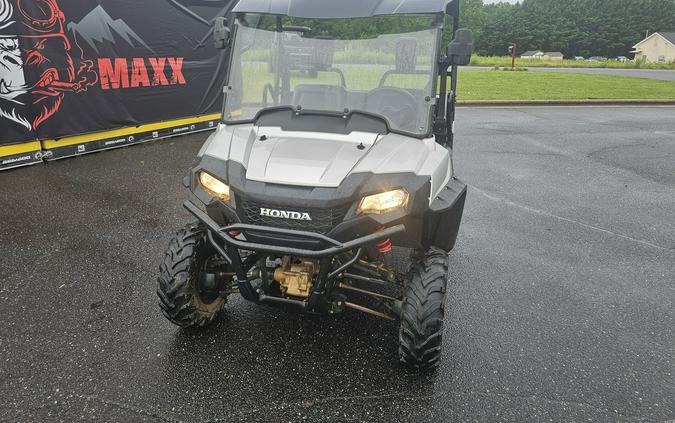 2020 Honda Pioneer 700 Deluxe