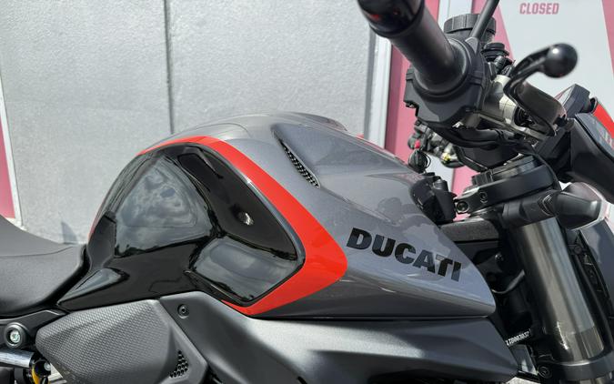 2026 Ducati Monster Plus Sport Livery