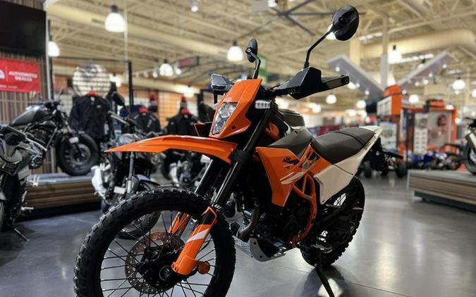 2026 KTM Enduro 390 R