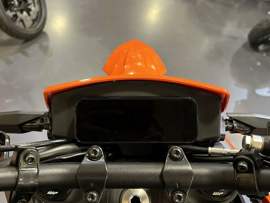 2026 KTM Enduro 390 R