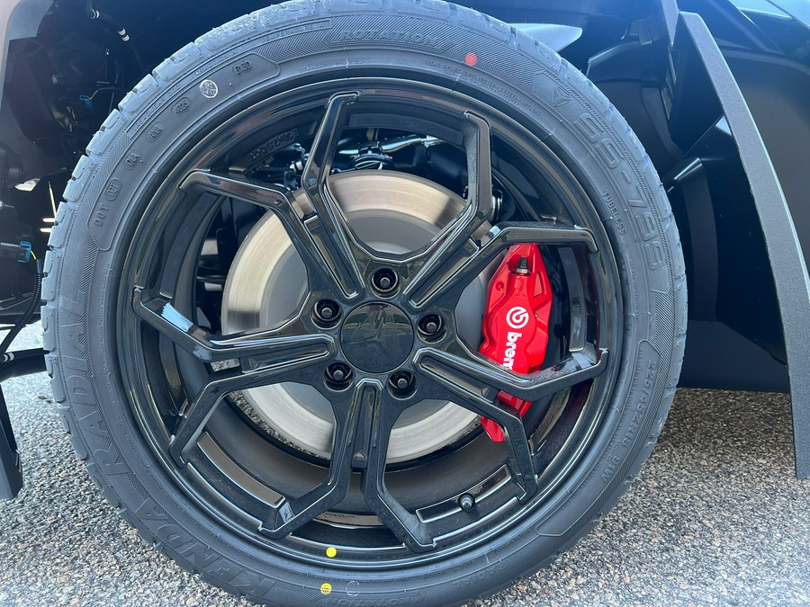 2026 Polaris Slingshot® R Manual