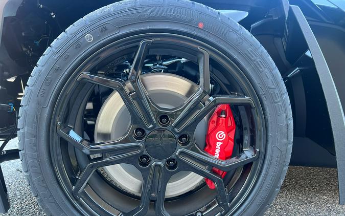 2026 Polaris Slingshot® R Manual