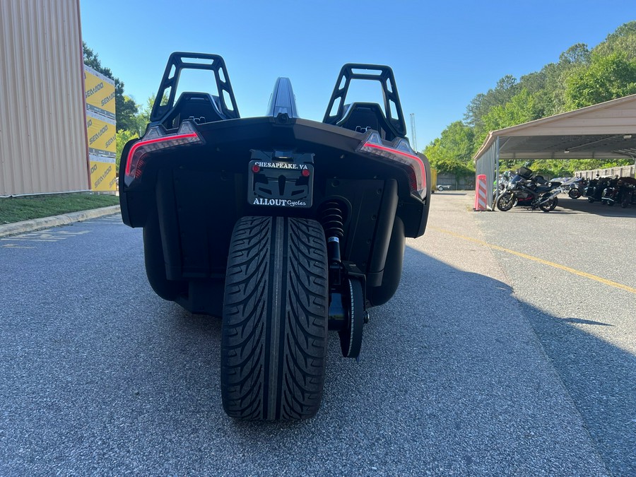 2026 Polaris Slingshot® R Manual