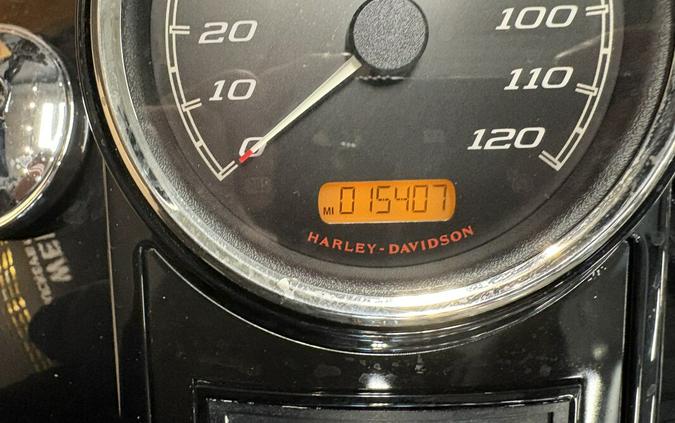 2018 Harley-Davidson® Road King® Special Vivid Black