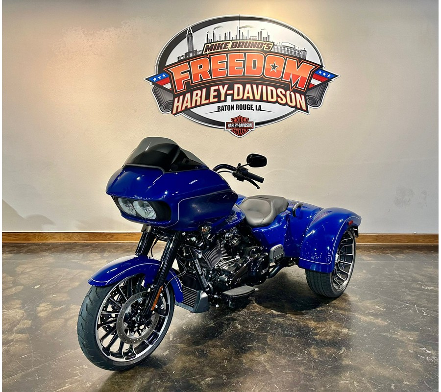 2023 Harley-Davidson Trike Road Glide® 3