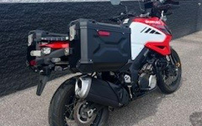 2020 Suzuki V-STROM 1050XT w/ Hard Storage Cases