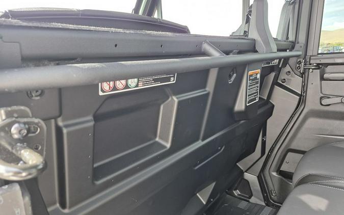 2026 Can-Am® Defender MAX Limited HD11