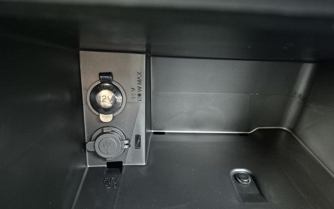 2026 Can-Am® Defender MAX Limited HD11