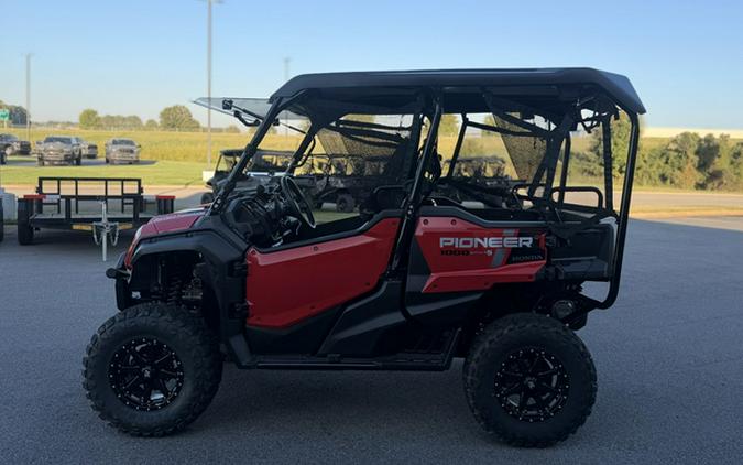 2025 Honda Pioneer 1000-5 Deluxe