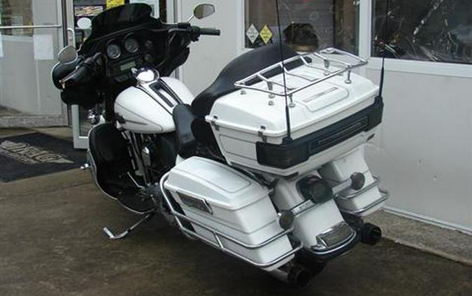 2012 Harley-Davidson FLHTCU Electra Glide Classic