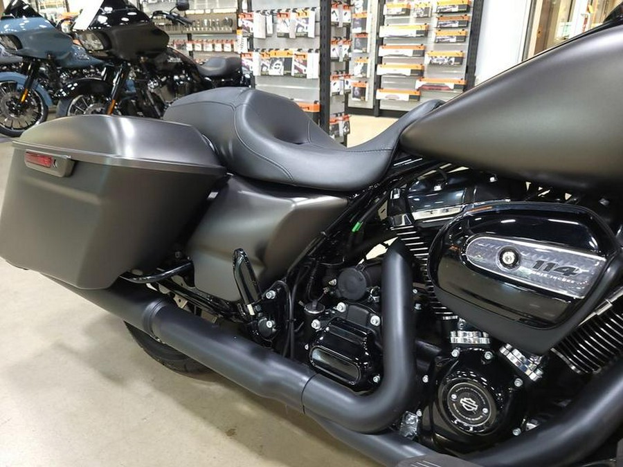 2020 Harley-Davidson® FLHXS - Street Glide® Special