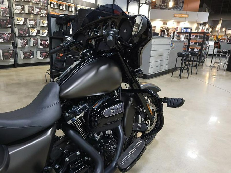 2020 Harley-Davidson® FLHXS - Street Glide® Special