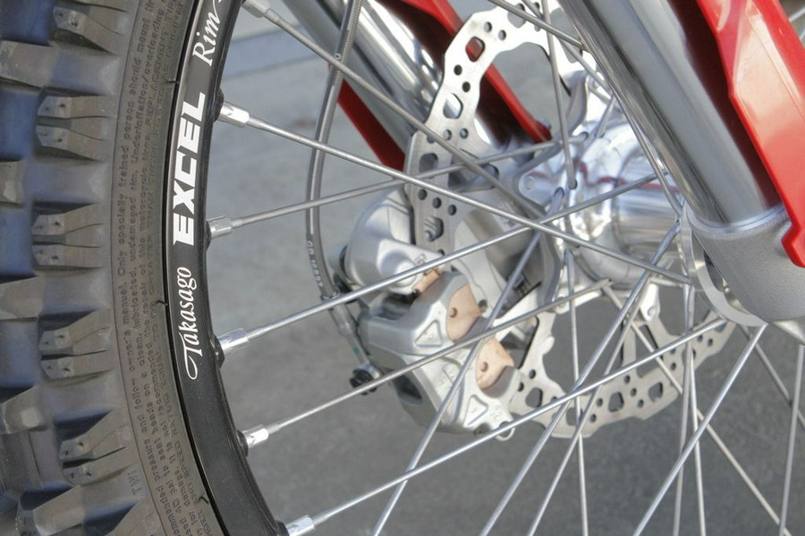 2026 Ducati Desmo450 EDX