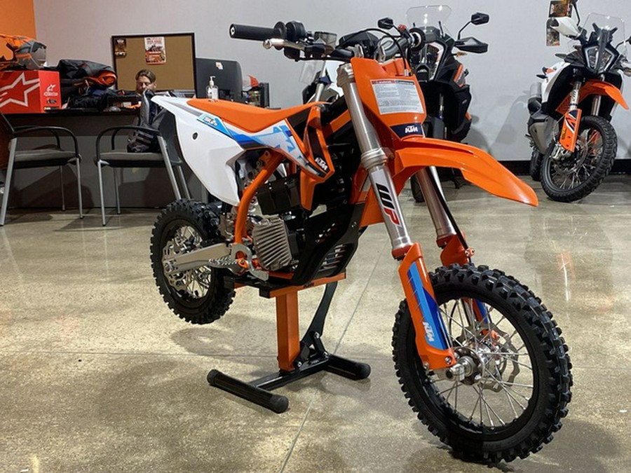 2024 KTM SX-E 5