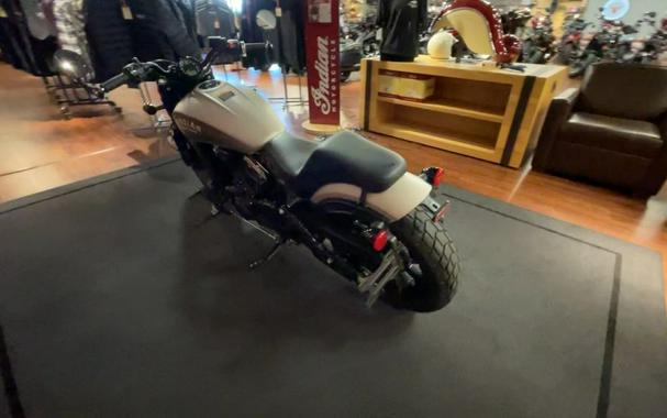 2023 Indian Motorcycle® Scout® Bobber ABS Silver Quartz Smoke