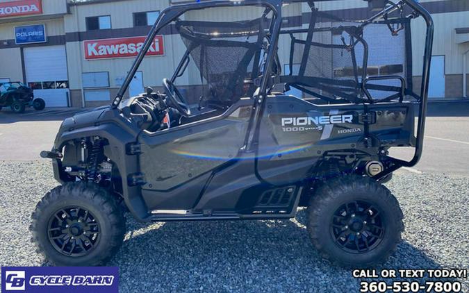 2025 Honda Pioneer 1000-5 Deluxe