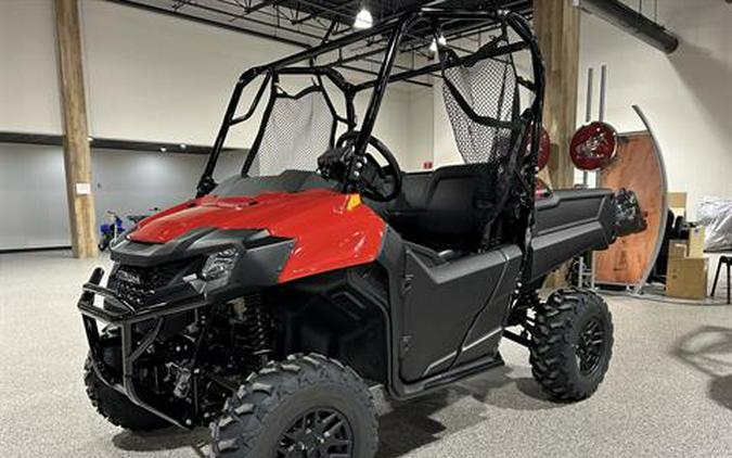 2026 Honda Pioneer 700 Deluxe