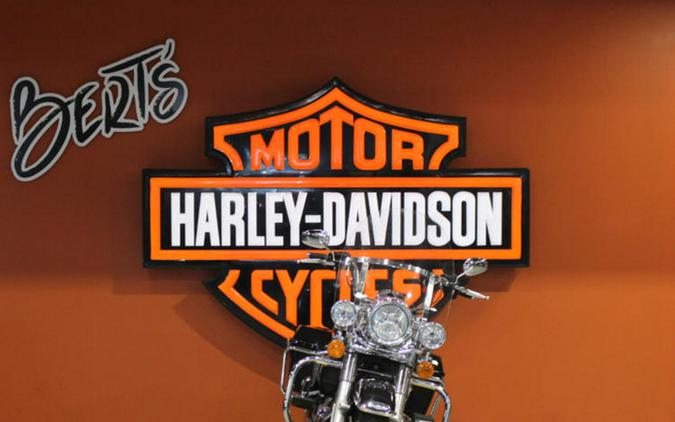 2019 Harley-Davidson® FLHR - Road King®