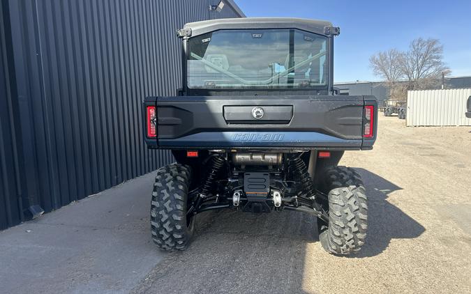 2026 Can-Am Defender MAX XT CAB HD11