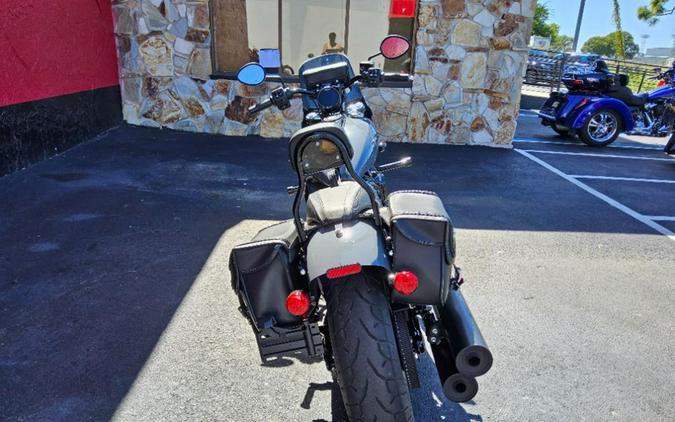 2023 Indian Motorcycle Sport Chief Dark Horse®