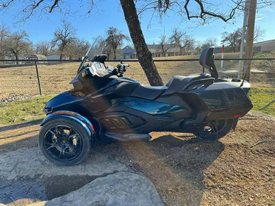 2021 Can-Am Spyder RT