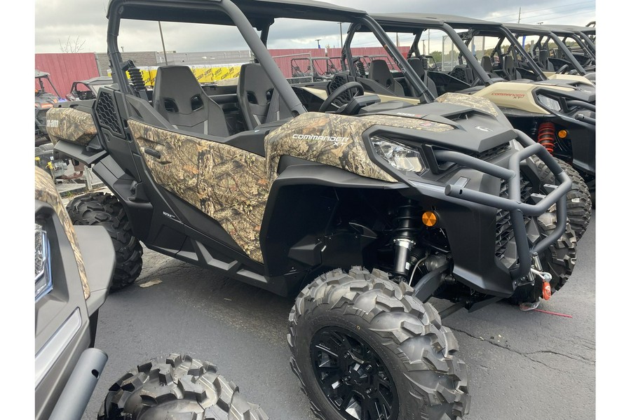 2023 Can-Am SSV COMMANDER XT 64 1000R