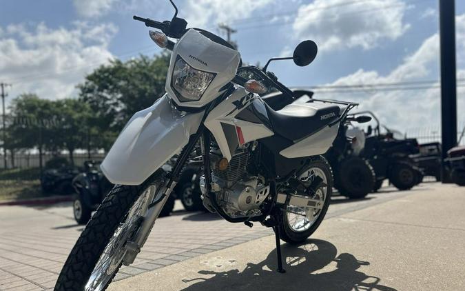 2023 Honda® XR150L