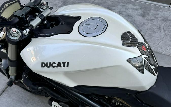 2010 Ducati StreetFighter