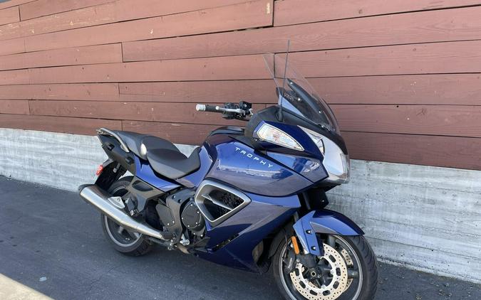 2015 Triumph TROPHY SE