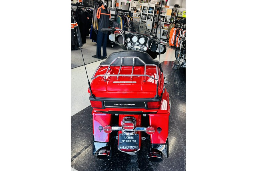 2010 Harley-Davidson® FLHTK ULTRA LIMITED
