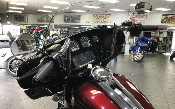 2015 Harley-Davidson® Ultra Limited Two-Tone Mysterious Red Sunglo/Blackened Cayenne Sunglo