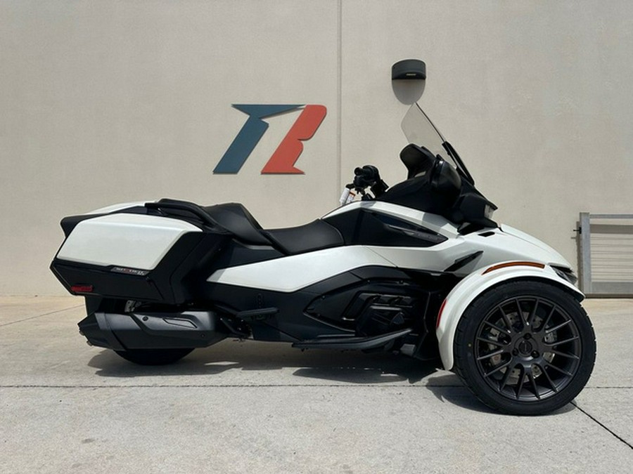 2026 Can-Am Spyder RT