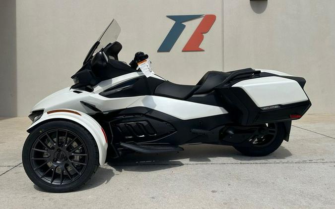 2026 Can-Am Spyder RT