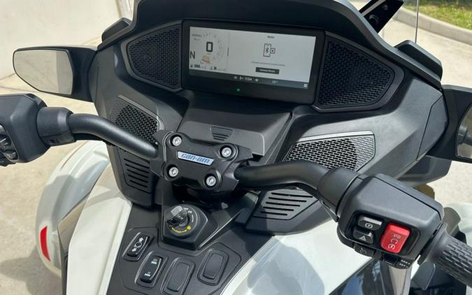 2026 Can-Am Spyder RT
