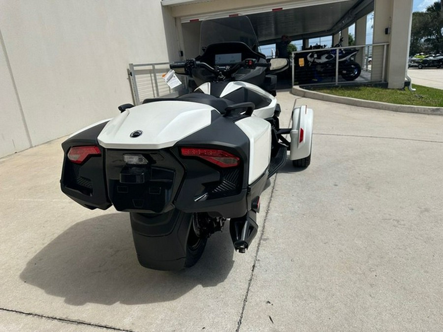2026 Can-Am Spyder RT