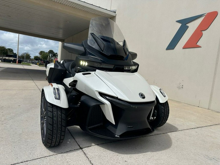 2026 Can-Am Spyder RT