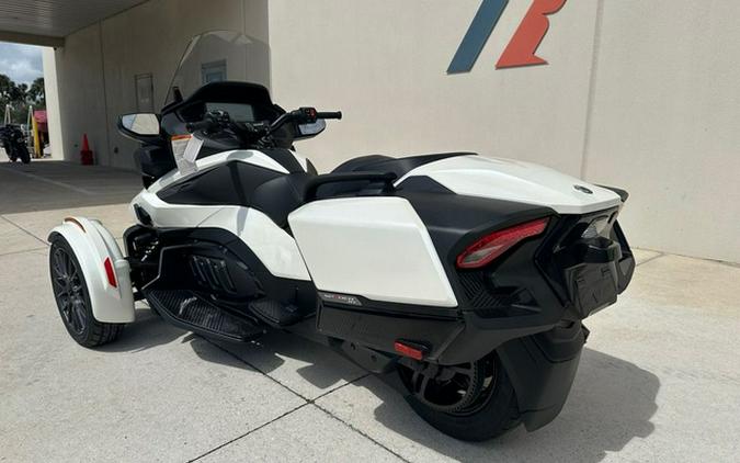 2026 Can-Am Spyder RT