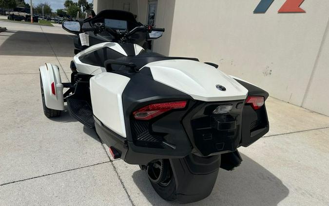 2026 Can-Am Spyder RT