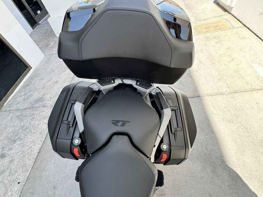 2026 BMW R 1300 RT Triple Black